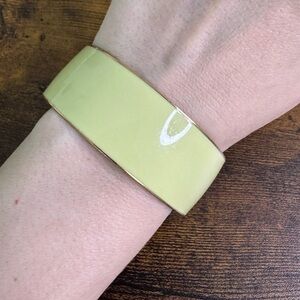 J. Crew Bangle Bracelet Yellow Enamel Gold Tone Wide Chunky Retro size 8